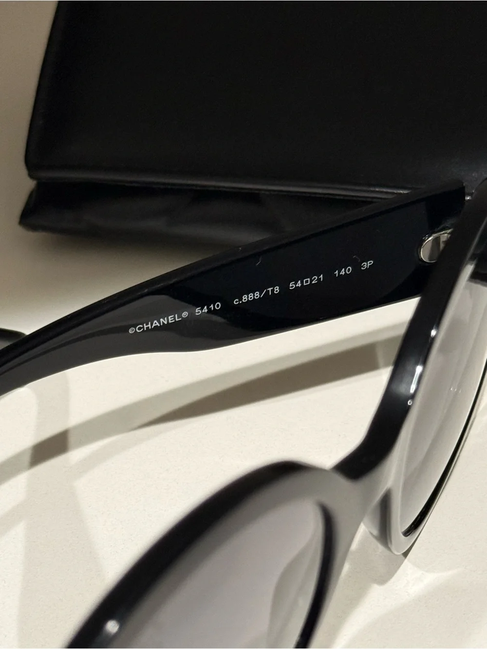 Round Tinted Sunglasses